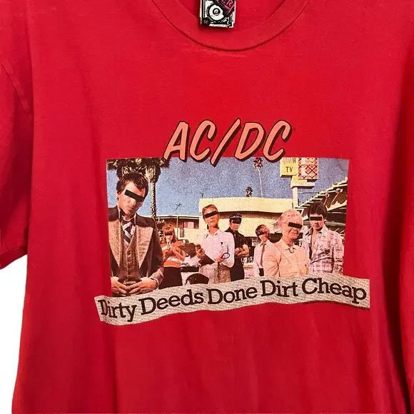 Vintage Y2K Chasers AC/DC Dirty Deeds Done Dirt Cheap Graphic T-shirt Red M - Picture 3 of 4